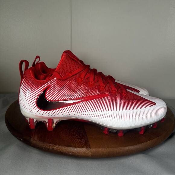 Nike Vapor Untouchable Pro TD Red Football Cleats 833385-601 RARE Men's Size 8.5